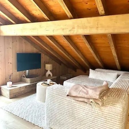 Le Tilleul-coeur Du Village Samoens
